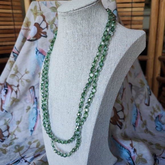 Plunder Brand Faceted Glass Green  Aurora Borealis Beads Brass Necklace - Picture 16 of 16